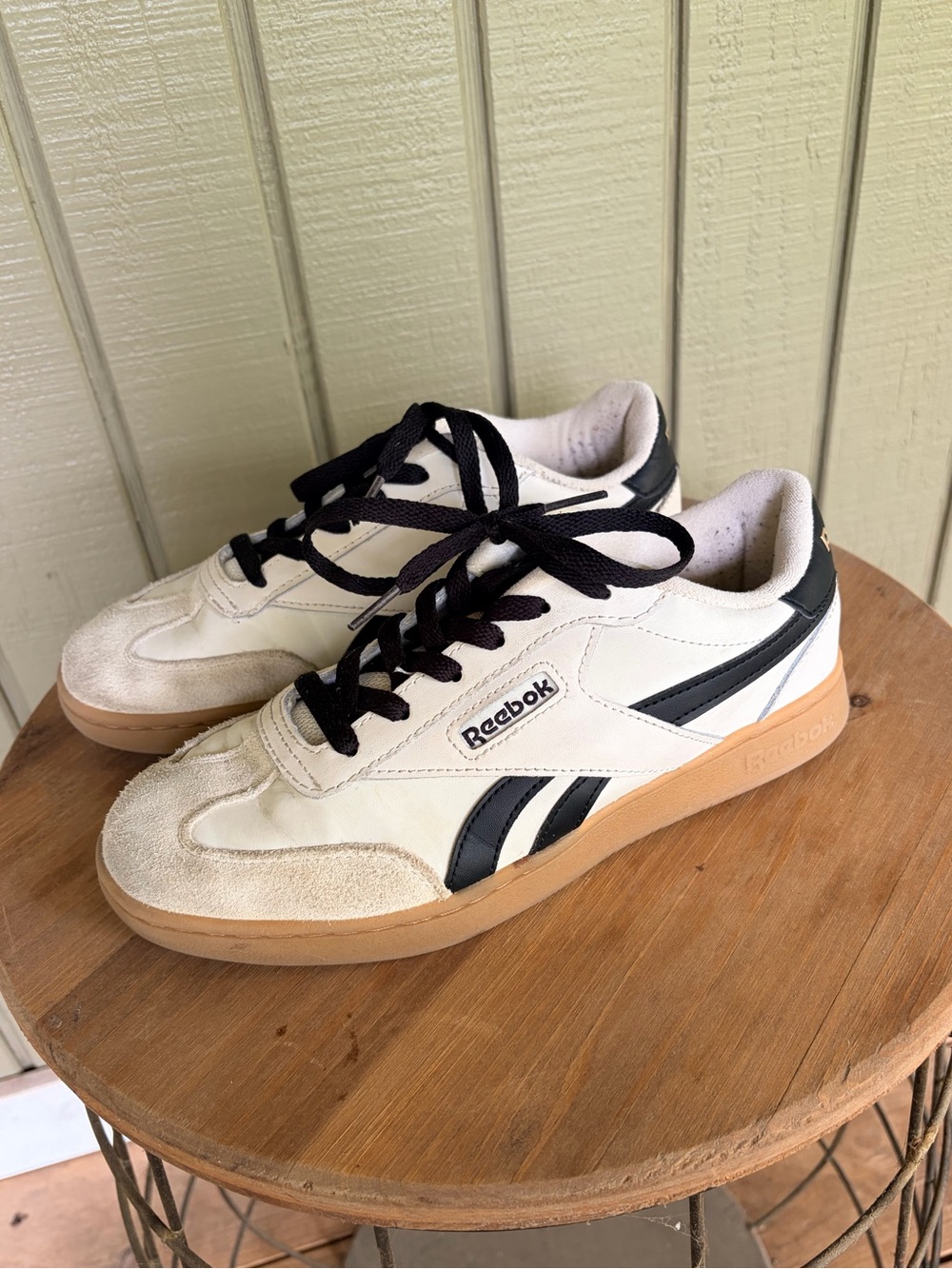Reebok Forte Lounger White Black Gum Sole Sneakers Women's Size 7.5 EU 38